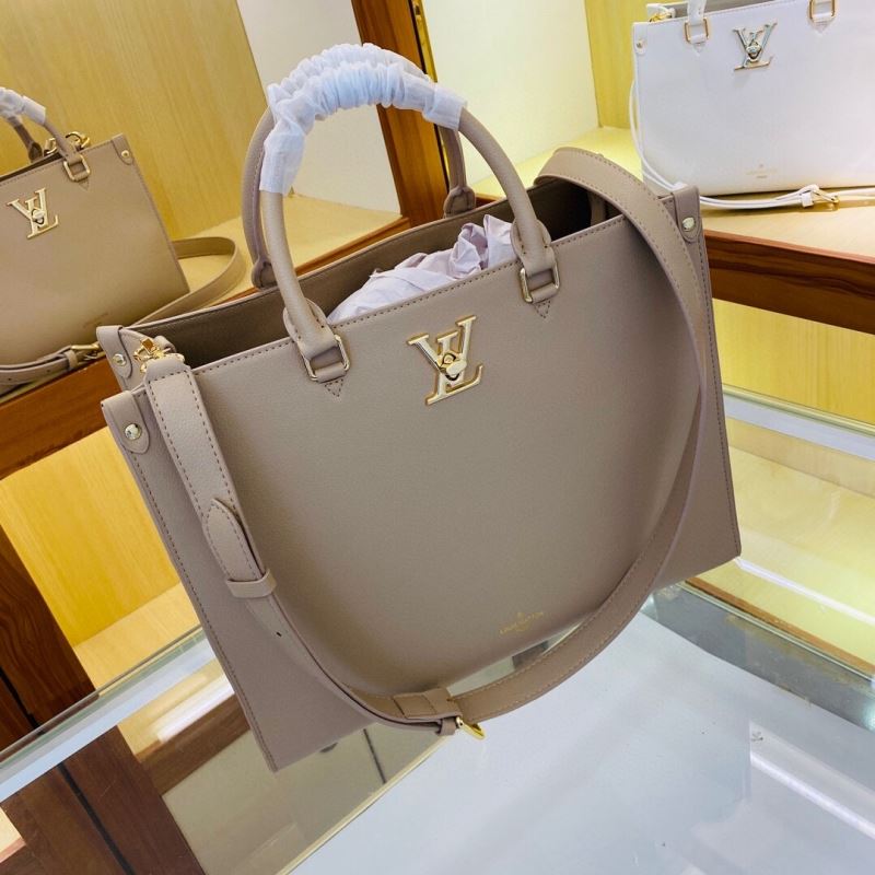 Louis Vuitton Shopping Bags